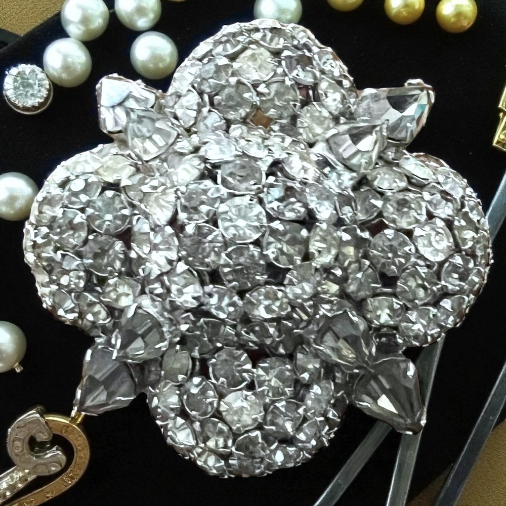 Vintage Joseph Warner Signed Cruciform Rhinestone Cluster Dome Silver Brooch‎